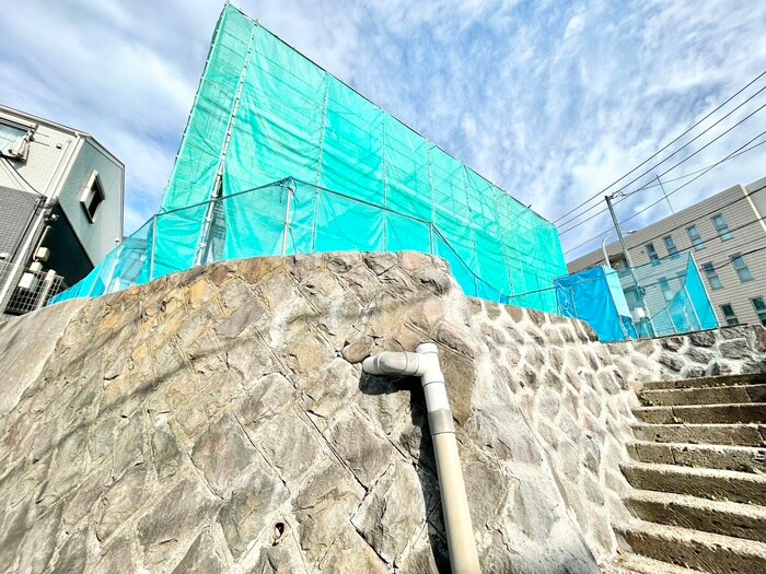 物件外観写真4　(建築中)