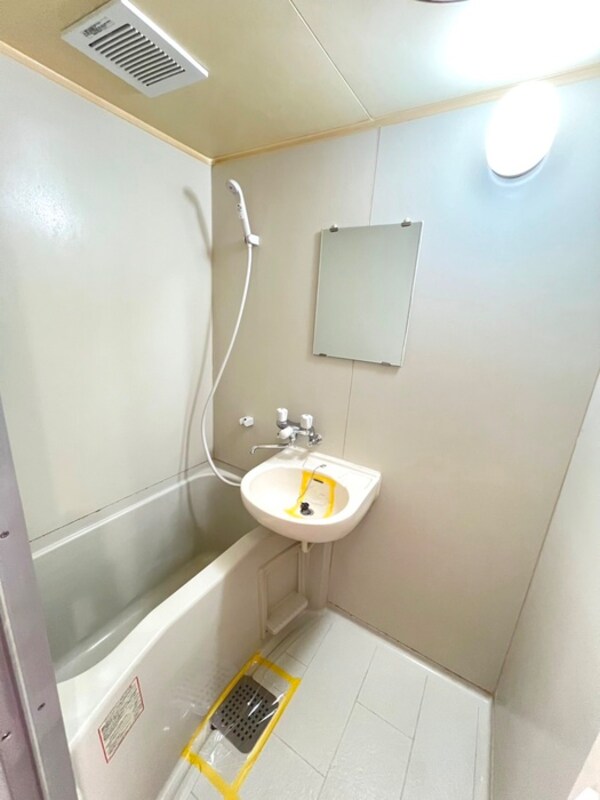 バス／シャワールーム等