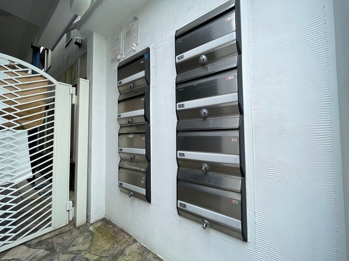 物件外観写真6　(建物設備)