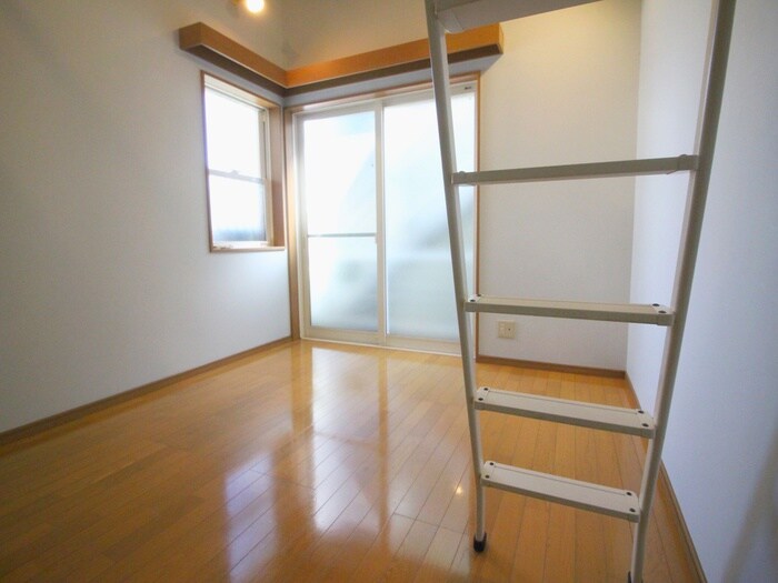 物件内観写真14　(室内からの展望)