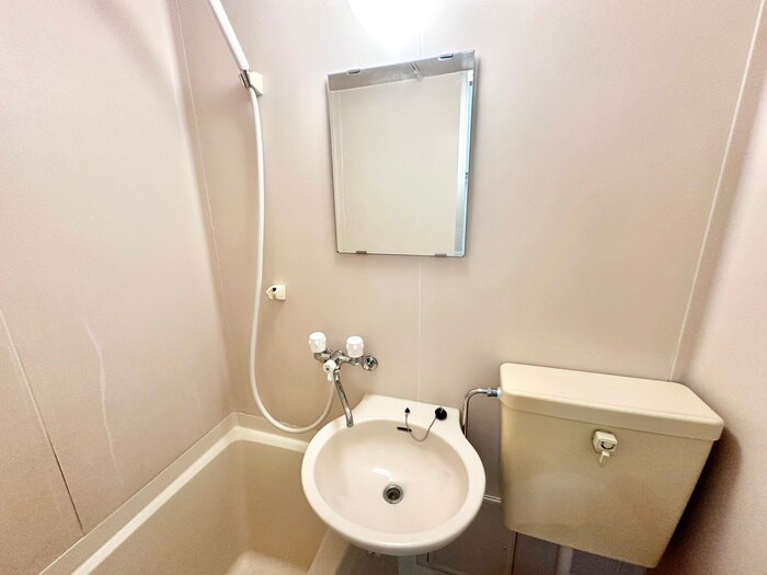 物件内観写真13　(洗面)