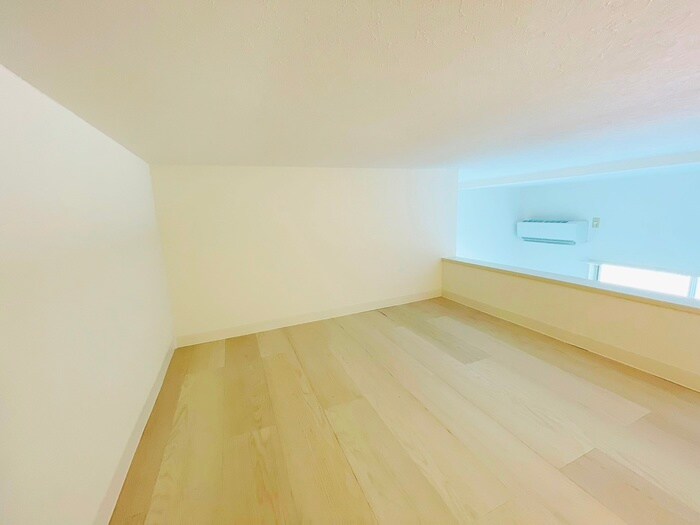物件内観写真18　(ロフト)