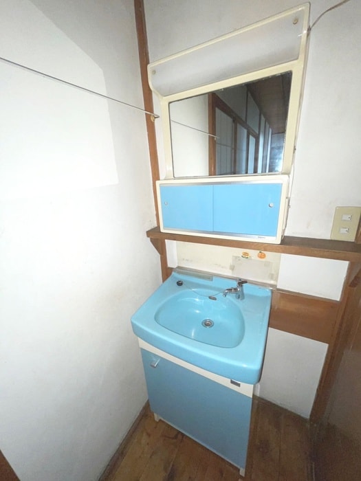 物件内観写真10　(洗面)