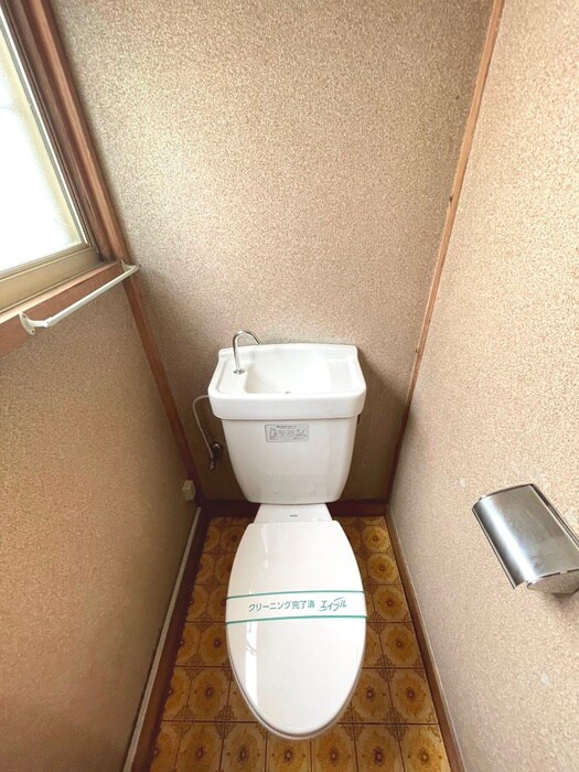 物件内観写真12　(トイレ)