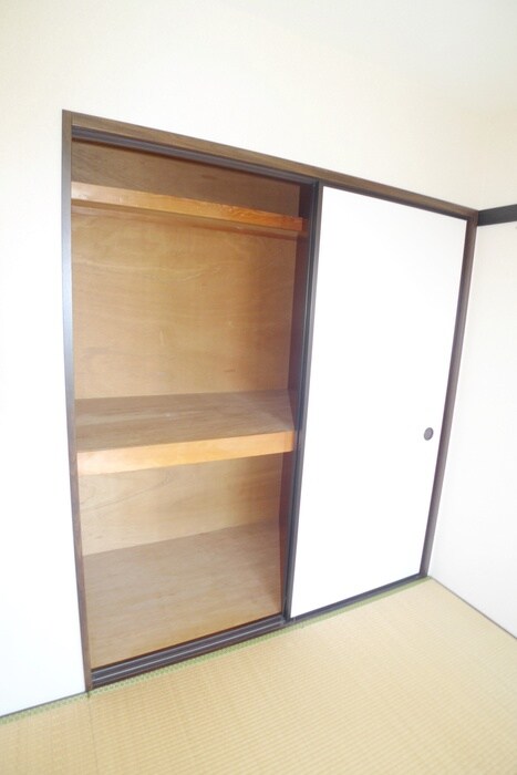 物件内観写真14　(収納)