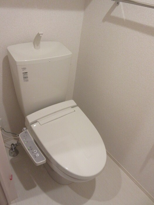 物件内観写真14　(トイレ)