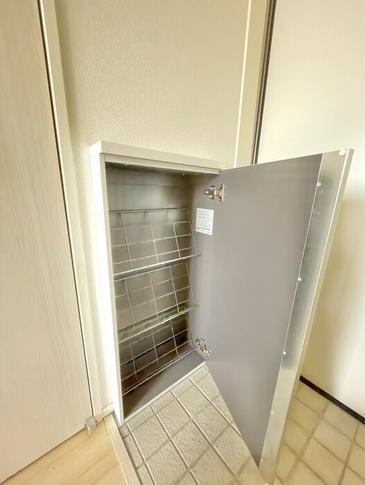 物件内観写真14　(靴箱)