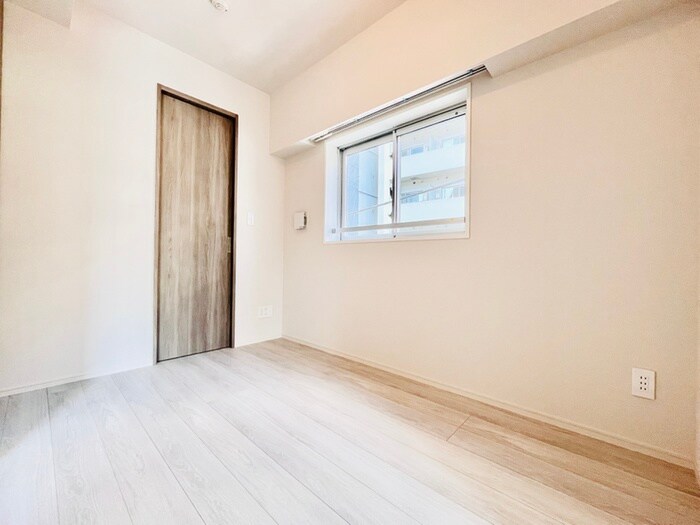 物件内観写真10　(居室)