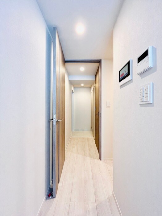 物件内観写真19　(廊下)