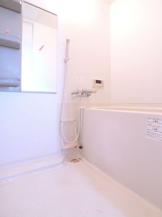 物件内観写真12　(バス／シャワールーム等)