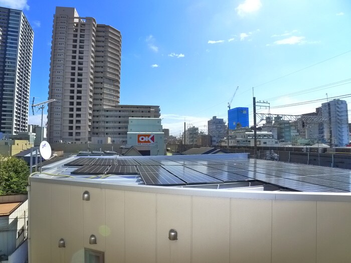 物件内観写真16　(室内からの展望)