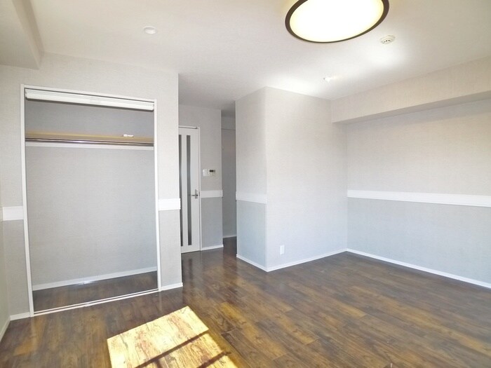 物件内観写真18　(居室)