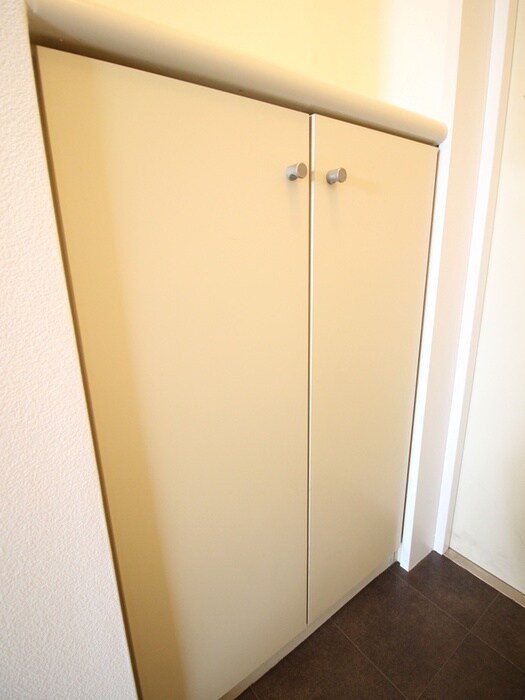 物件内観写真18　(靴箱)
