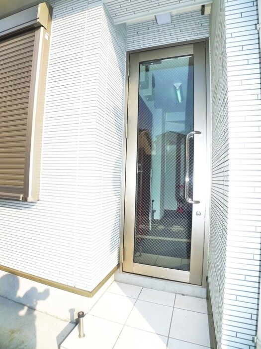 エスポワール北綾瀬のエントランス部分