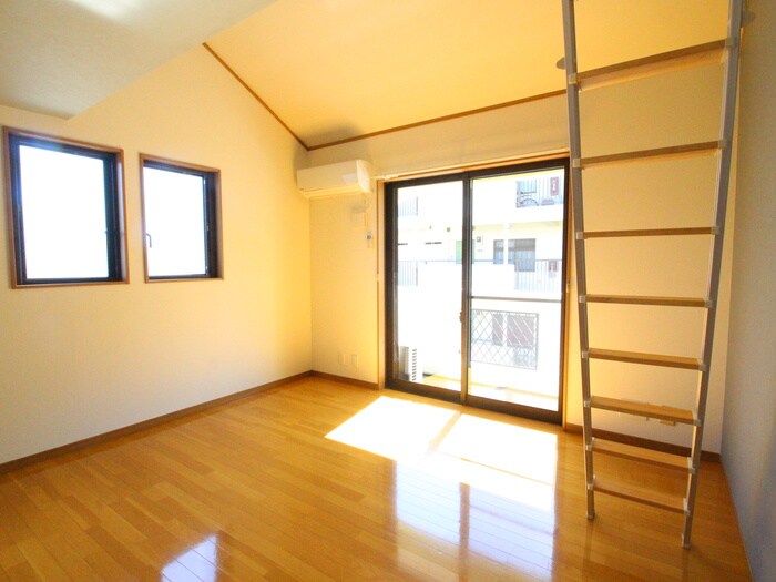 物件内観写真13　(居室)