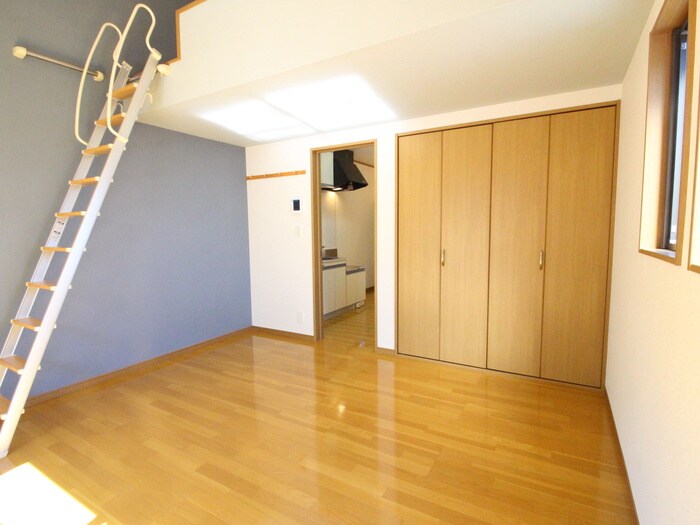 物件内観写真15　(居室)