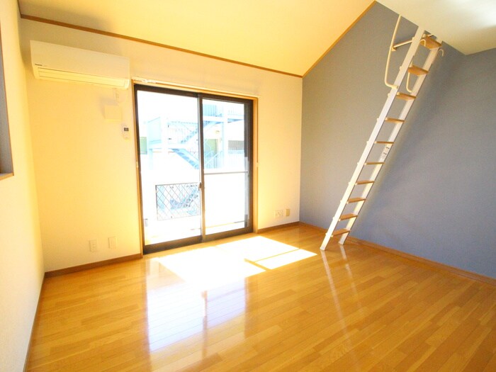 物件内観写真16　(居室)