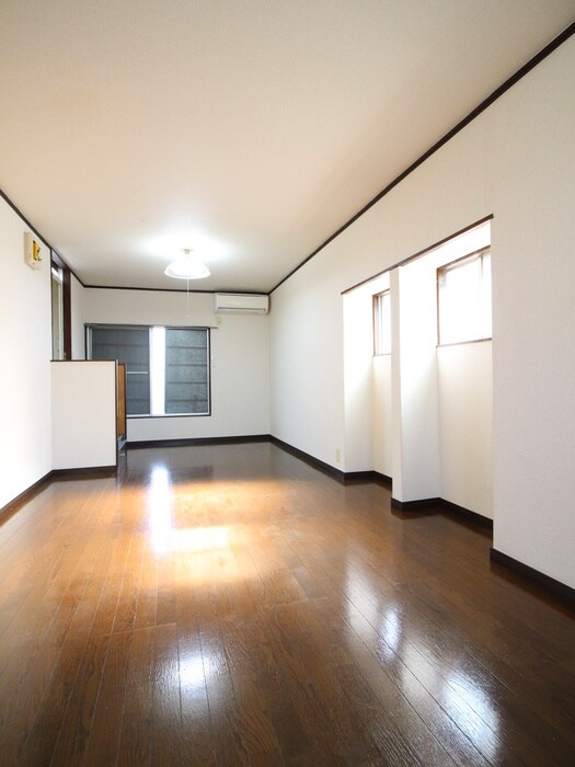 物件内観写真18　(居室)