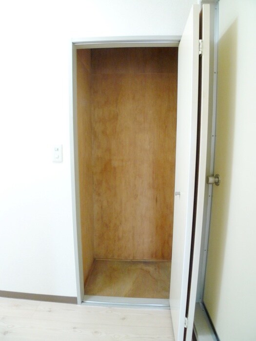 物件内観写真19　(収納)