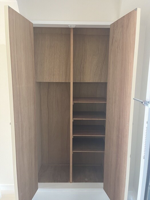 物件内観写真16　(靴箱)