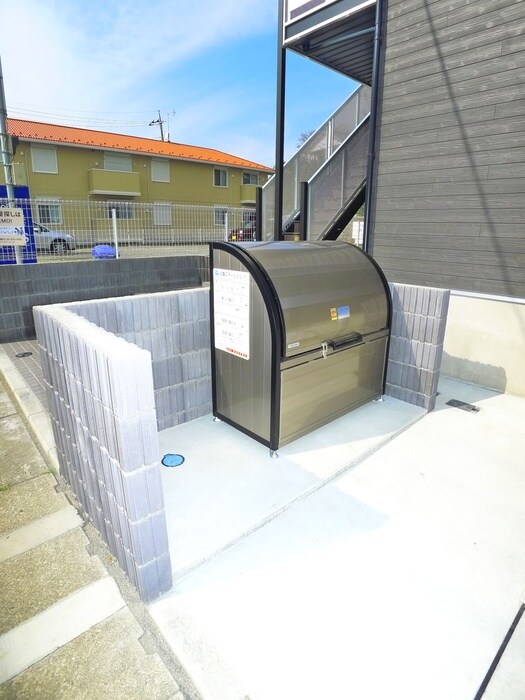 物件外観写真5　(建物設備)