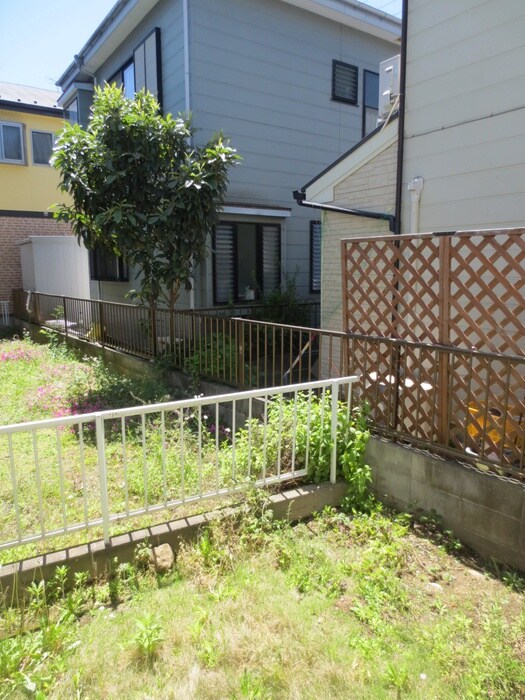 物件内観写真20　(室内からの展望)