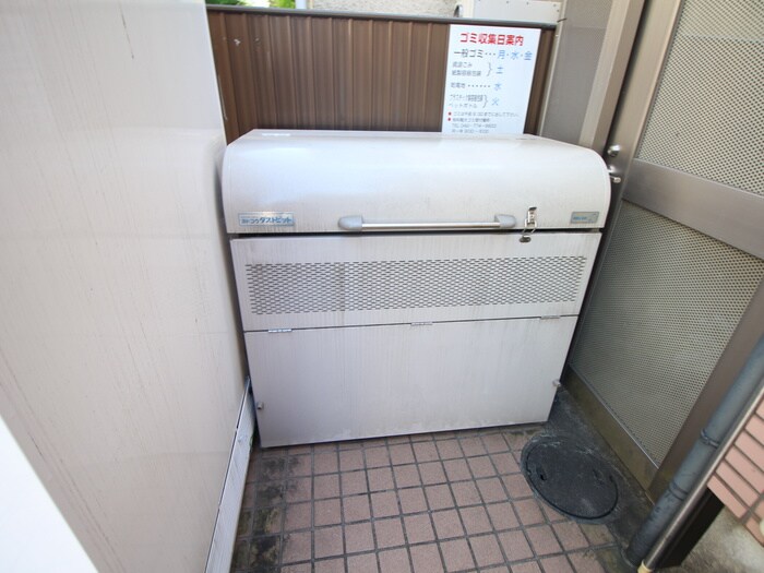 物件外観写真4　(建物設備)