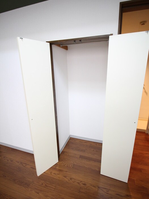 物件内観写真13　(収納)