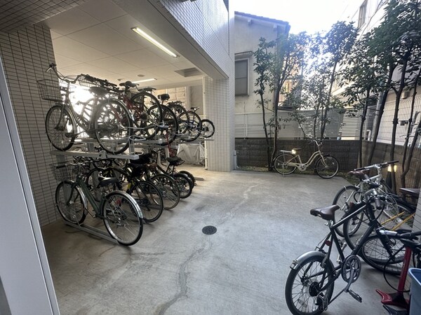 駐輪場