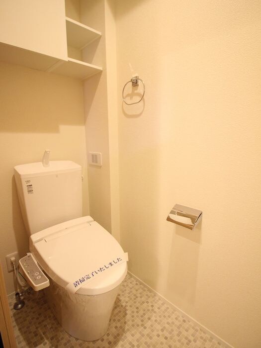 物件内観写真13　(トイレ)