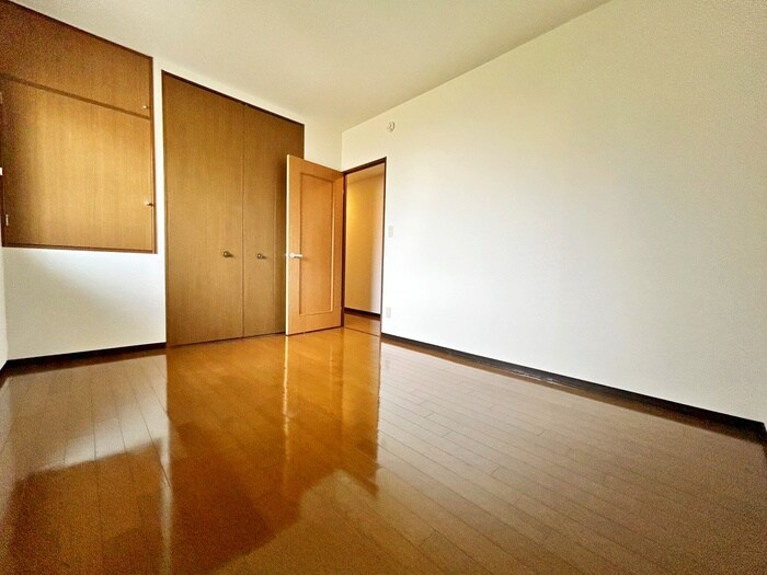 物件内観写真10　(居室)