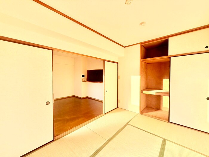 物件内観写真8　(居室)