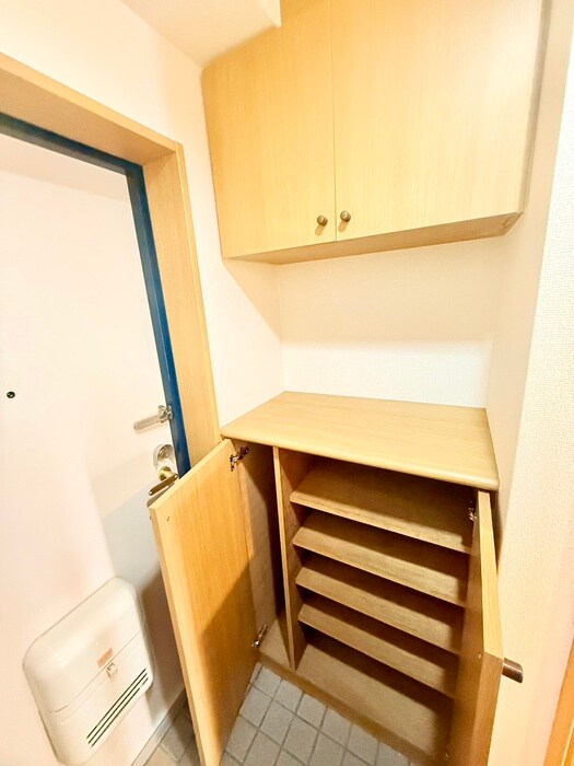 物件内観写真16　(靴箱)
