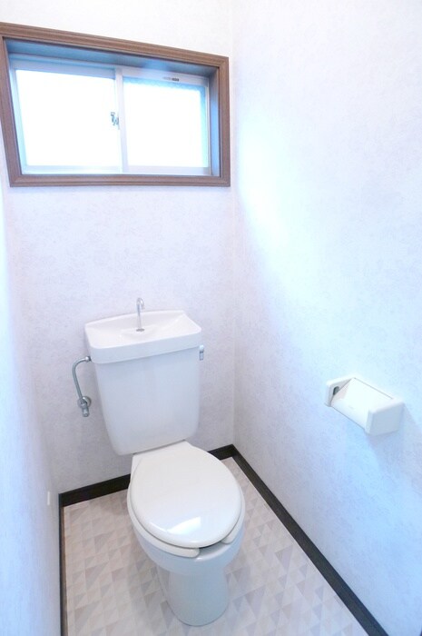 物件内観写真13　(トイレ)