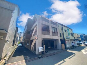SKビル外観写真