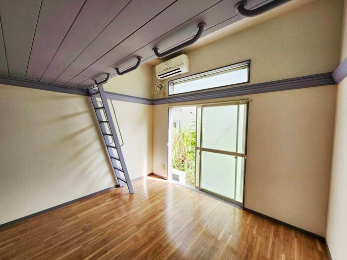 物件内観写真7　(居室)