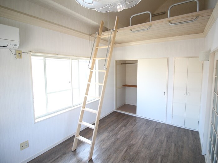 物件内観写真7　(居室)