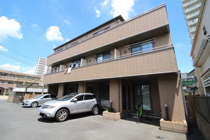 物件外観写真2　(外観写真)