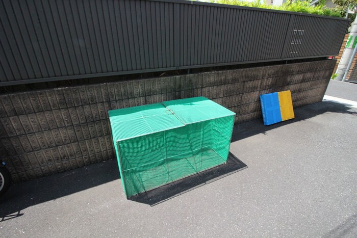 物件外観写真6　(建物設備)