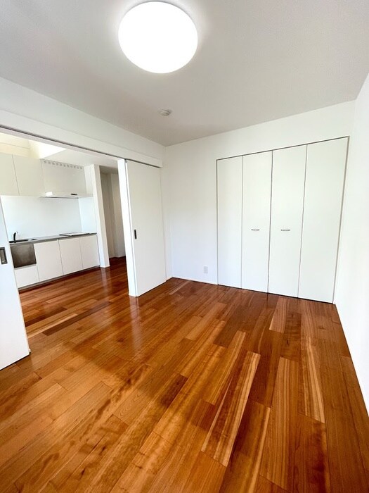 物件内観写真6　(居室)