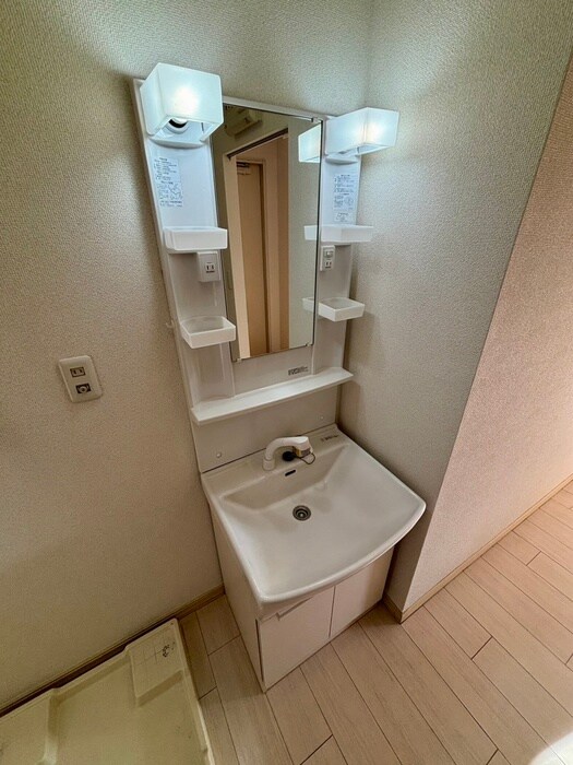 物件内観写真13　(洗面)