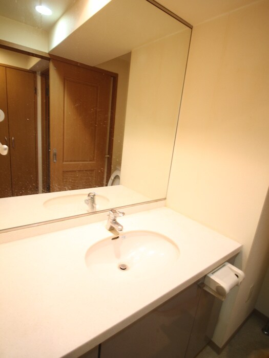 物件内観写真12　(洗面)