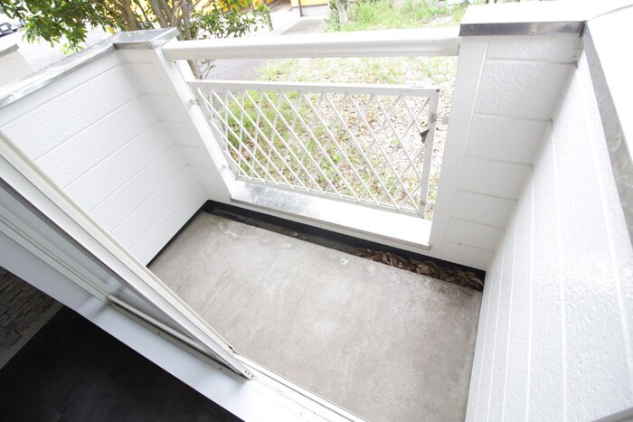 物件内観写真18　(ベランダ・バルコニー)