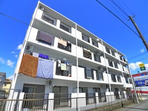 三浦ﾏﾝｼｮﾝ外観写真