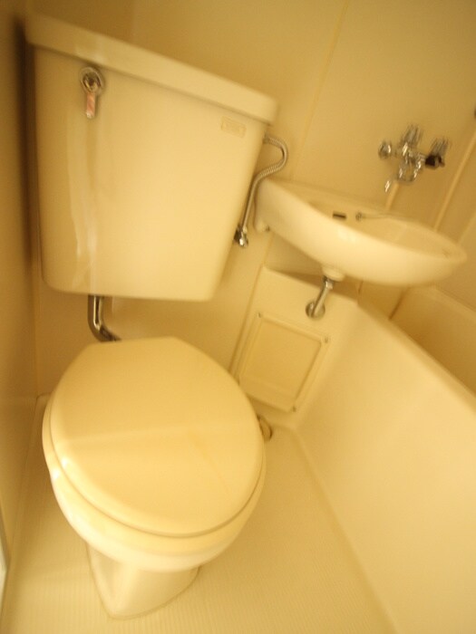 物件内観写真11　(トイレ)