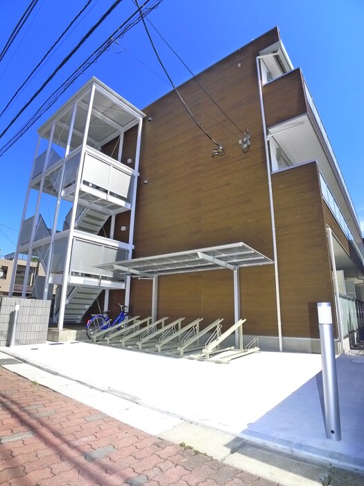 リブリ・千葉公園の外観写真