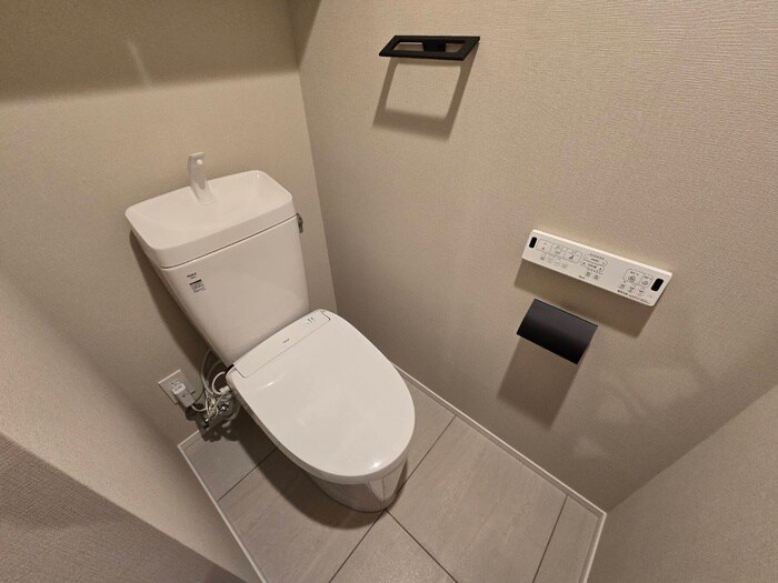 物件内観写真10　(トイレ)