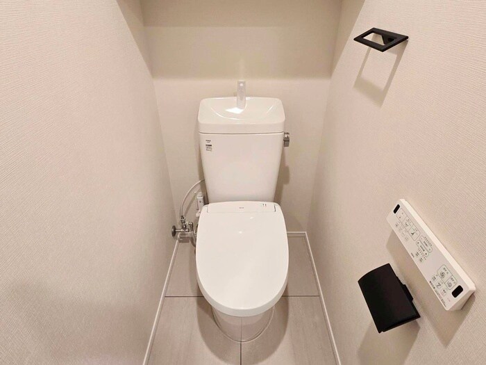 物件内観写真10　(トイレ)