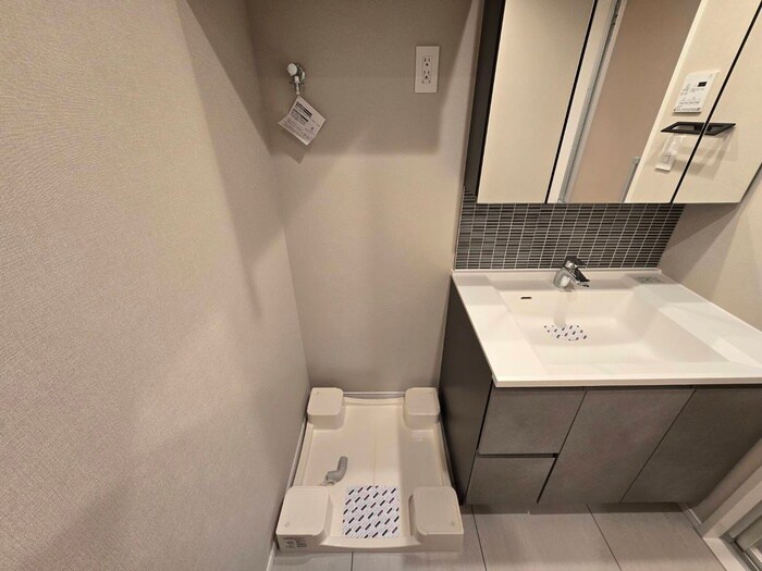 物件内観写真12　(洗濯機置場)