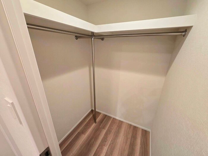 物件内観写真13　(収納)